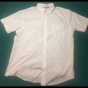 Van Heusen short sleeve shirt